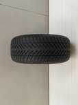 1 бр зимна гума 225/45/17/Goodyear eagle ultra grip 6.4 мм
