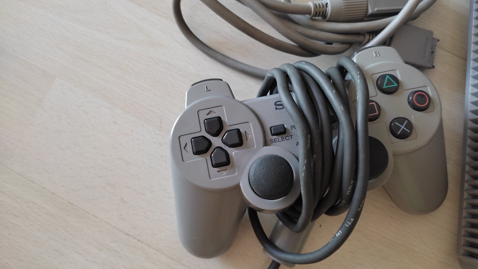 Sony Playstation 1, SCPH-7502, пистолет и джойстик, сони плейстейшън