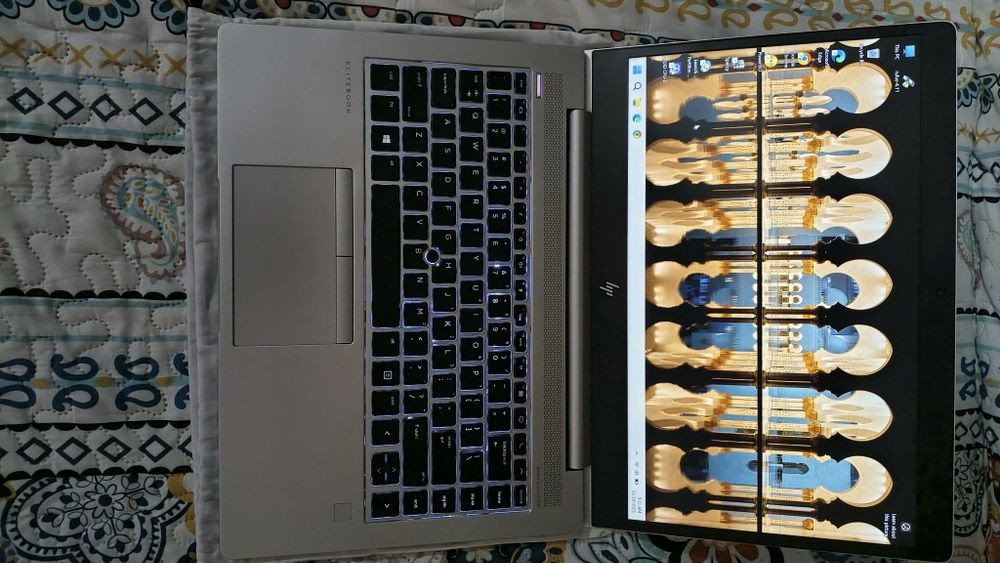 Laptop Business HP EliteBook 840 G6 i5 8 core 16gb ram SSD 250 bat 5h