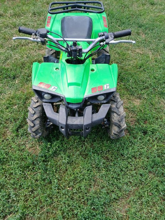 ATV de copi 49cc în stare bună