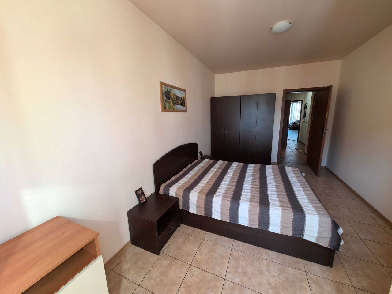 Дава се под наем Тристаен апартамент в Ямбол, Център - 80 кв.м за 280.5 € - Снимка #6