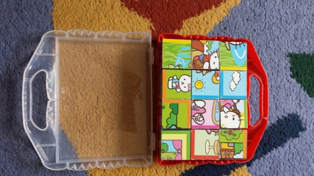 Puzzle Hello Kitty cuburi 4x4cm