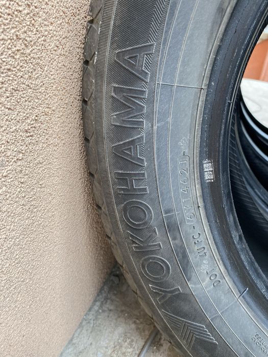 4 бр гуми Yokohama 225/60/17 - 200 лв