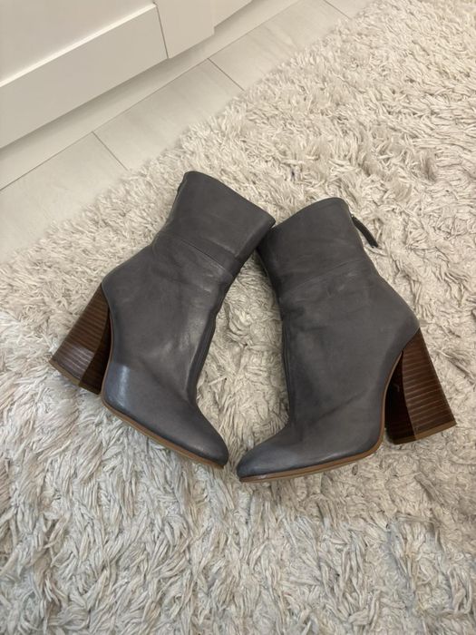 Боти различни модели Zara, Timberland, Bershka