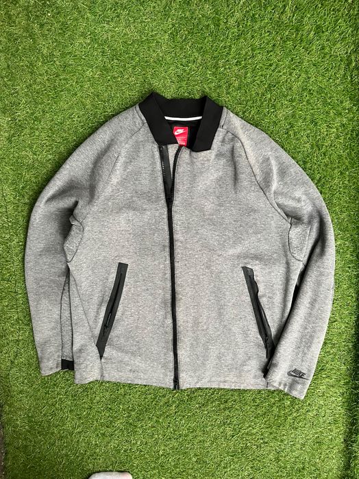 Мъжко горнище : Nike Tech Fleece L