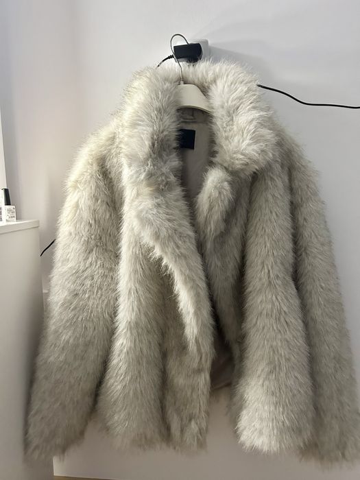 Blană de iarnă,foarte călduroasă