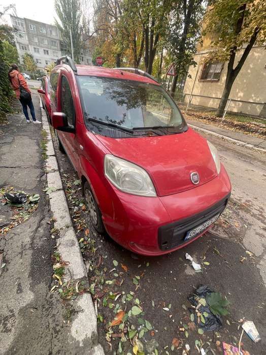 Vând Fiat qubo 1.3 diesel