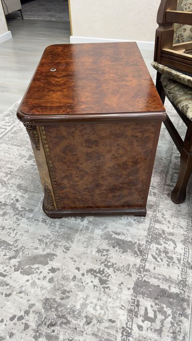 Продая сундук состояние хорошое чистый как новый