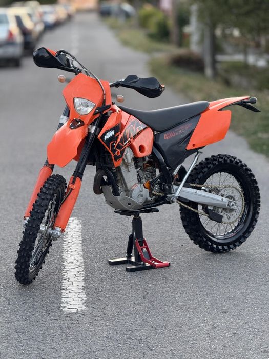 Vând KTM 400 EXC Enduro impecabil/Pornire buton/2400€neg!