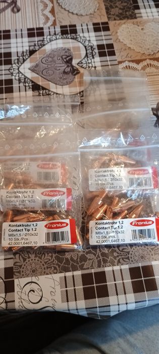 Заваръчни консумативи за горелка FRONIUS