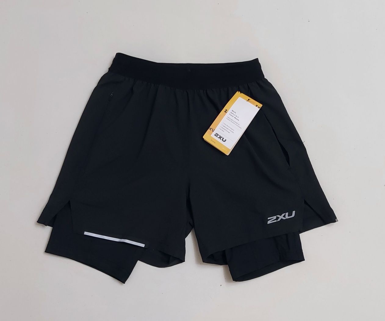 Pantaloni scurți Noi, compresie 2XU Aero 2-In-1 5" - negru/argintiu