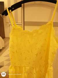 Жълта рокля до 158см.