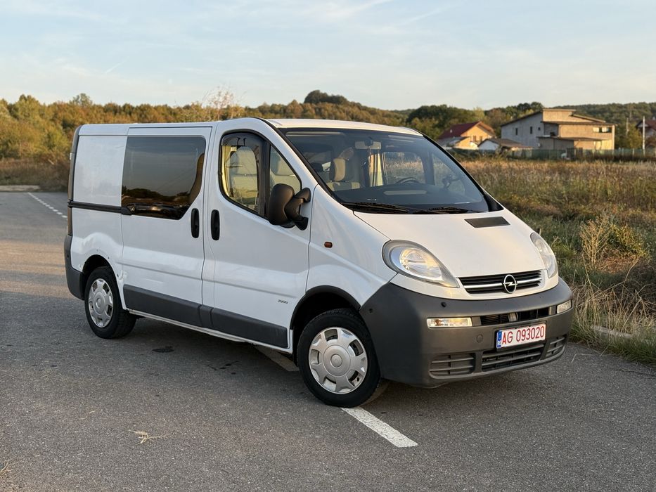 Opel Vivaro 2006/1.9/AC/Navi
