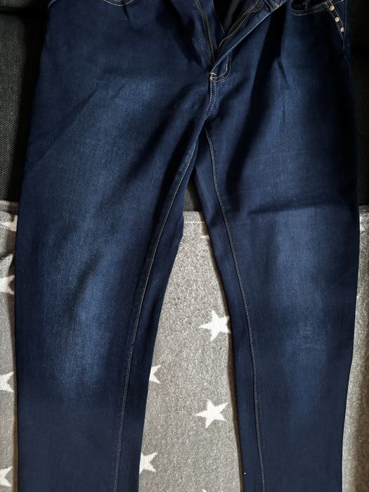 Jeans femei, marimea 38, 30 lei/buc