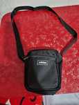 Vand geanta de umar adidas original