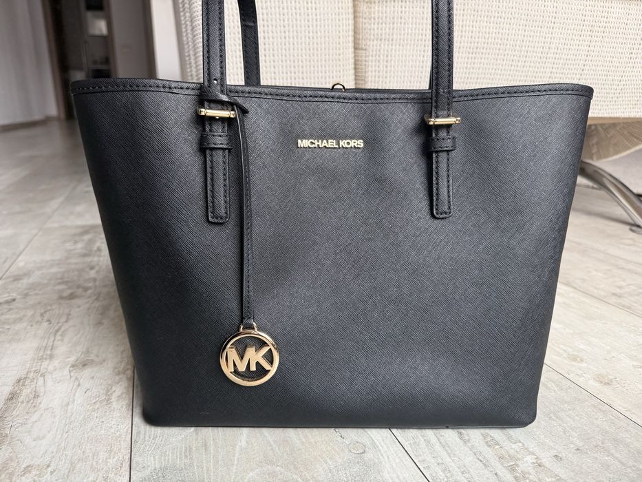 Geanta Michael Kors Saffiano Neagra