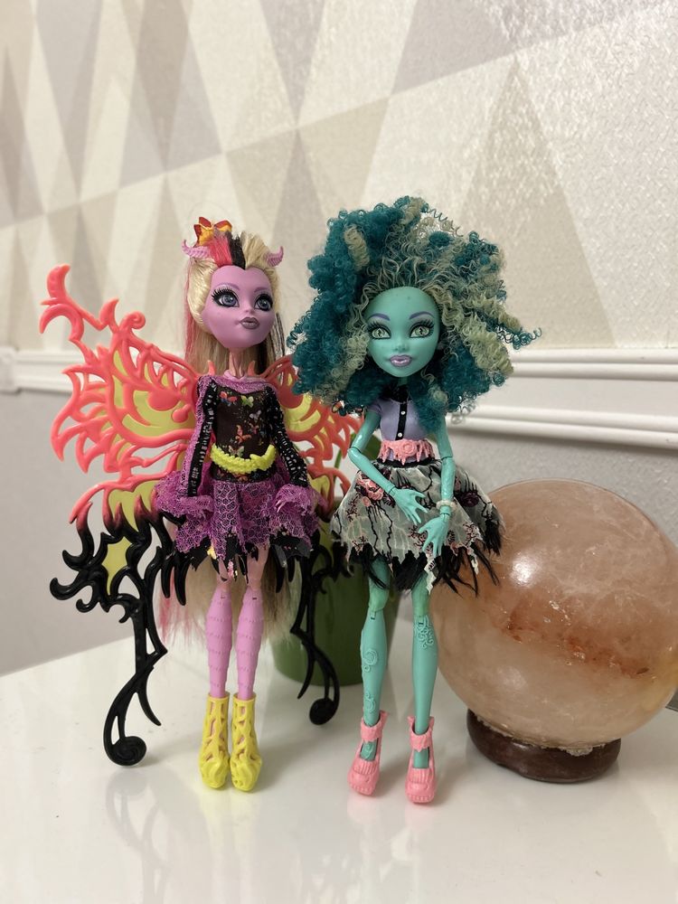 monster high Bonita Femur