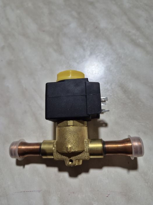 Электромагнитный клапан газа  Castel