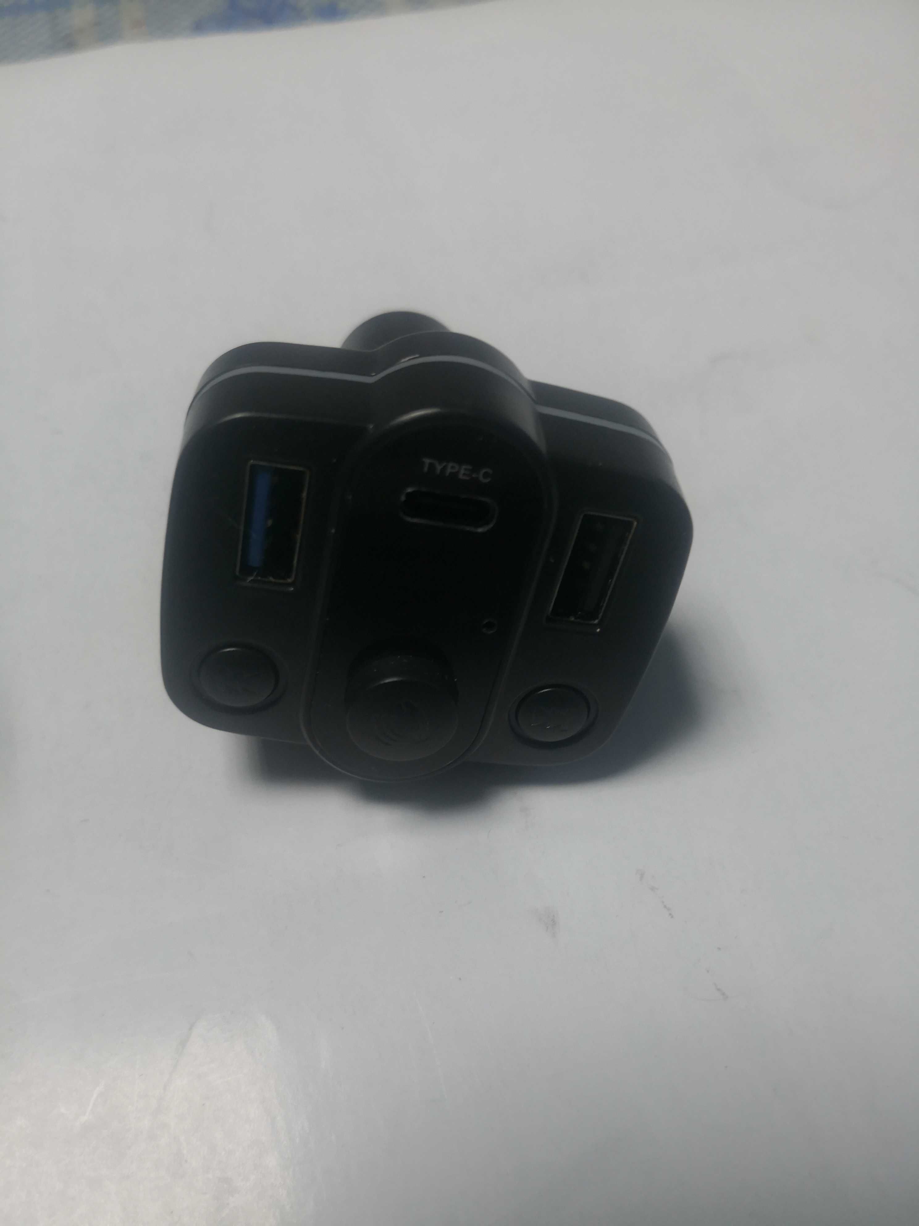 Modulator fm cu bluetooth