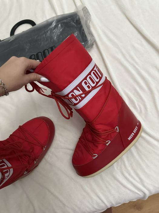 Moonboots червени