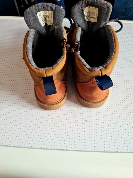 Ghete Tommy Hilfinger mărimea 34