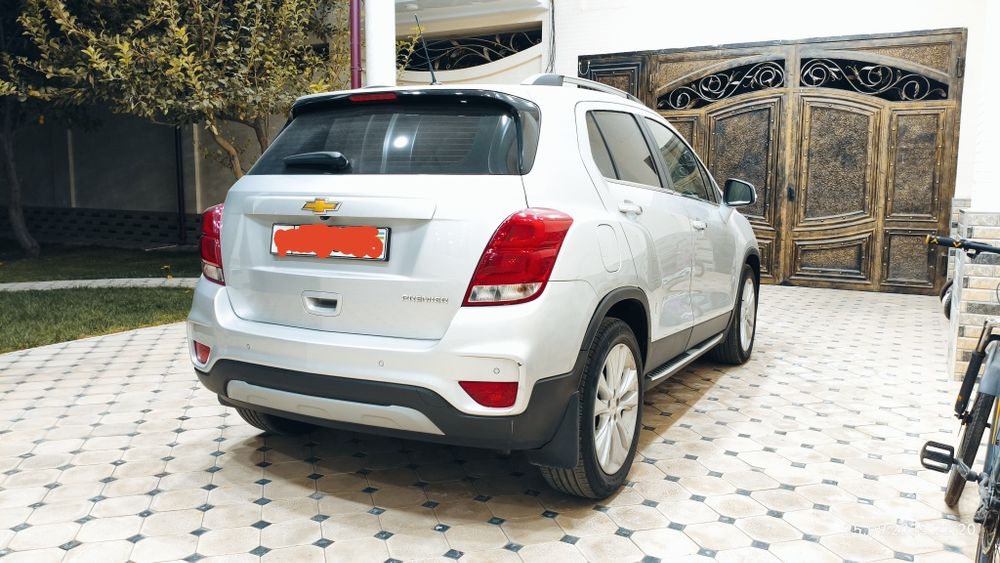 Tracker 1 2019 premier avtomat