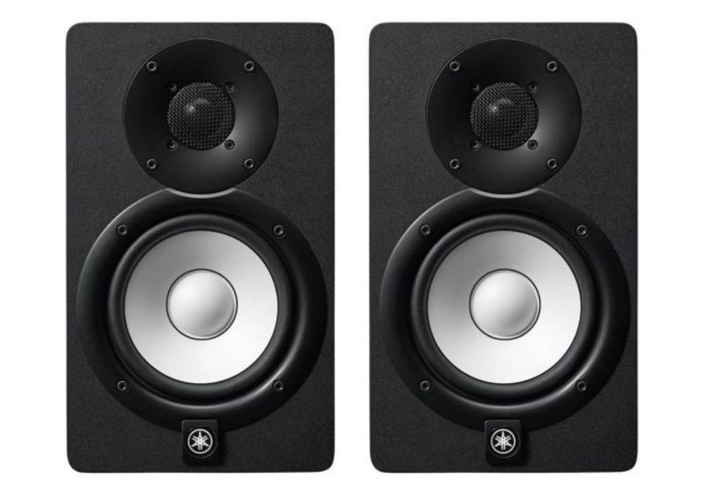 Акустическая система Yamaha hs5