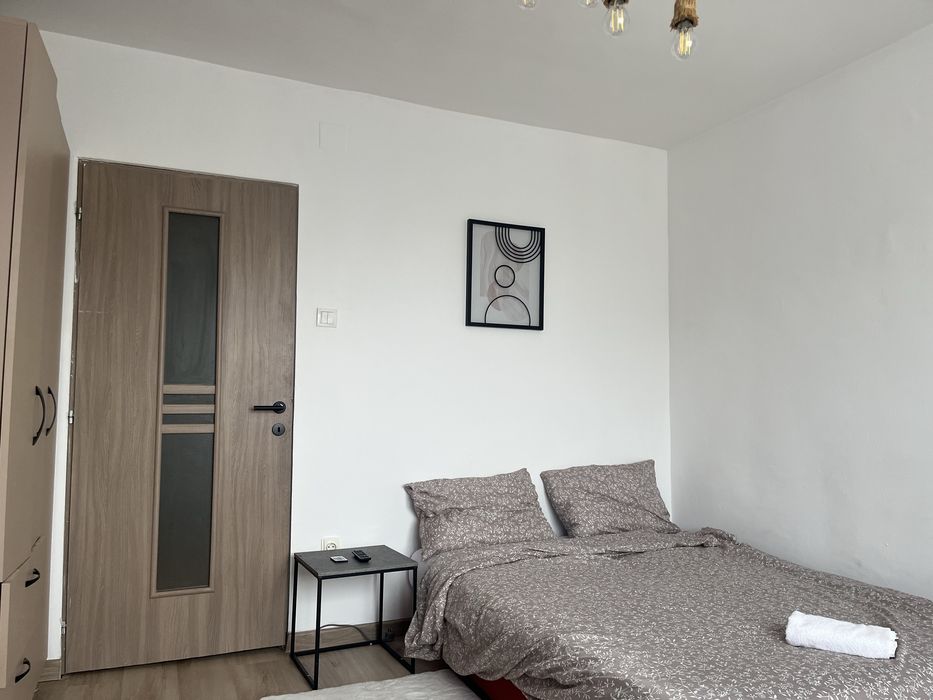 Ofer spre inchiriere in regim hotelier