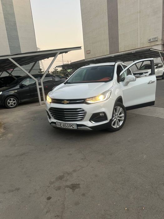 Trecker 1  2019. Metan oʻrnatilgan