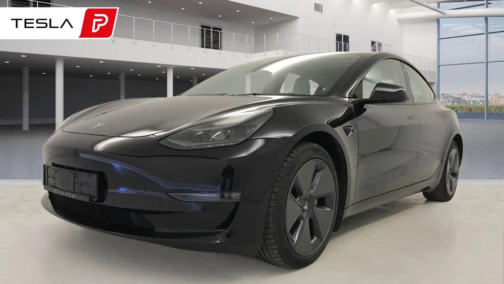 Tesla Model 3 Long Range, Piele alb, Garantie, 498cp
