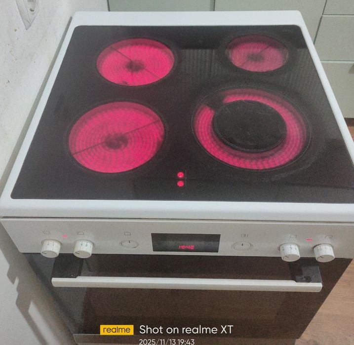 Варочная Плита с духовкой Бош б/у