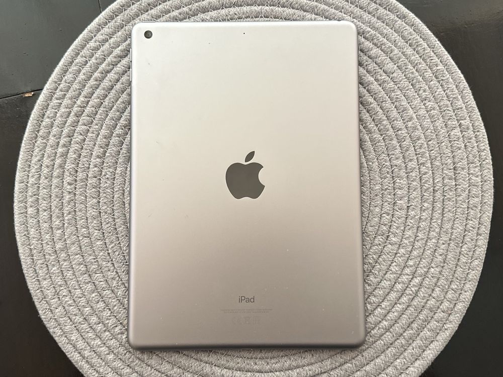 Ipad 6 32GB 9.7” в отлично състояние