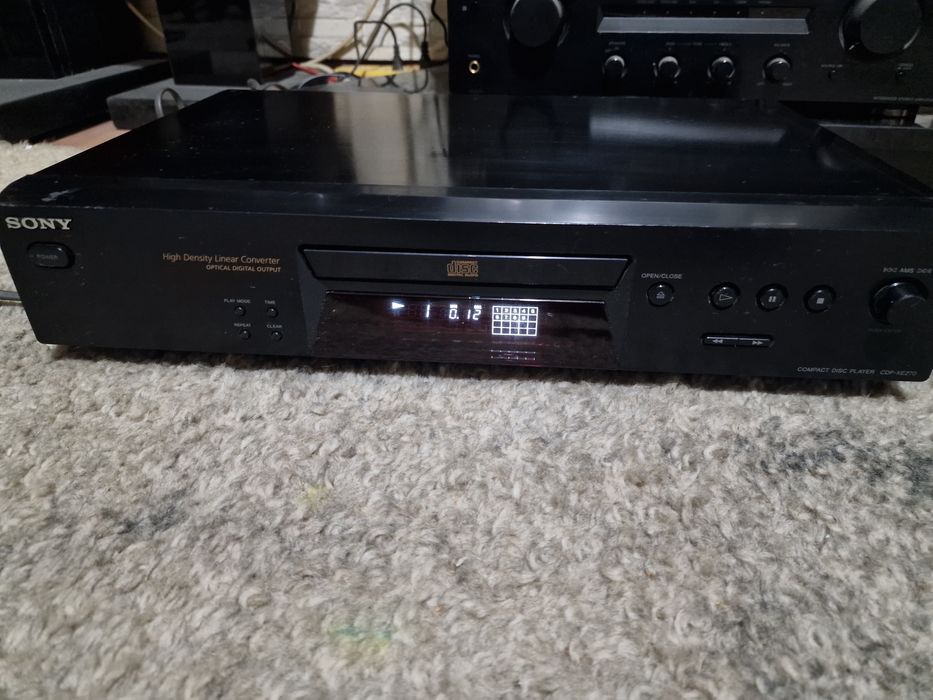 Cd-player Sony cdp-xe270