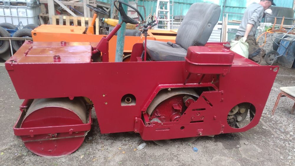 Каток  1,5-2 тонны