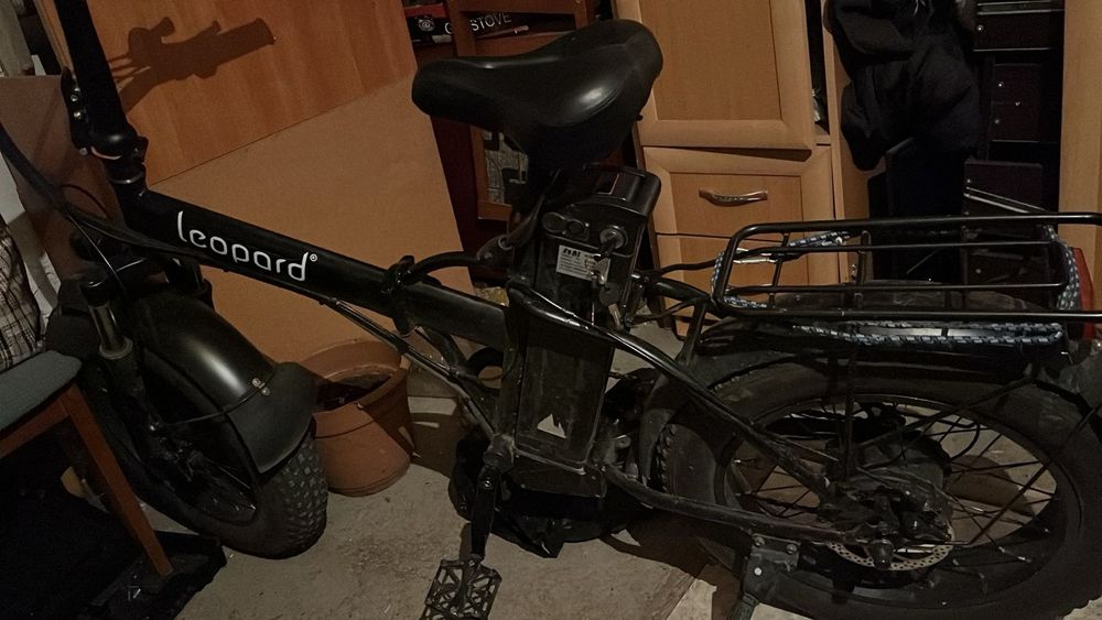 Электро велик продам почти новая ,все работает