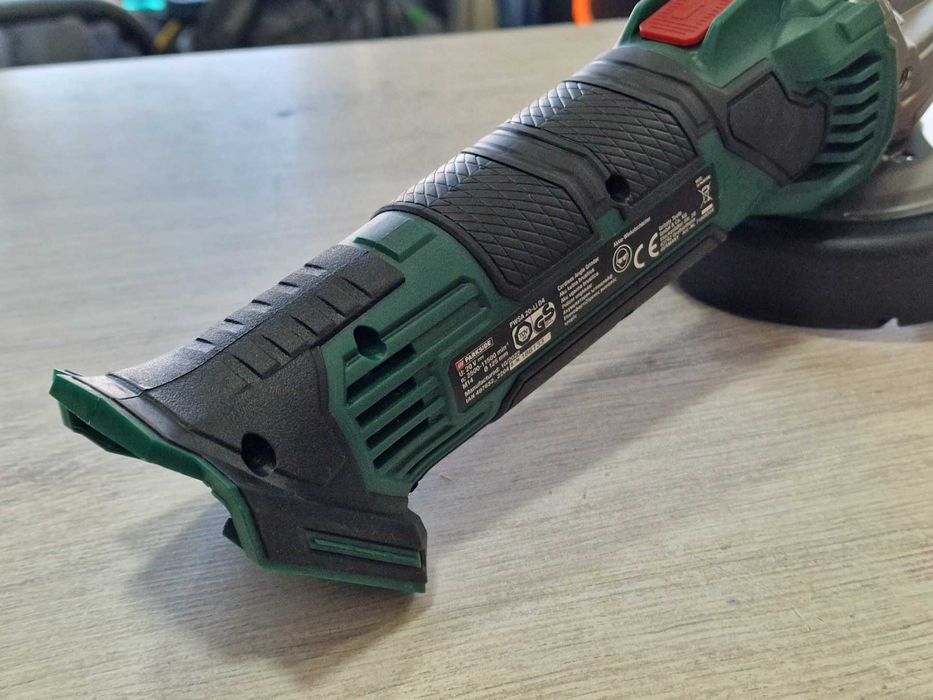 Акумулаторен Ъглошлайф Parkside PWSA 20-Li D4 + зарядно и батерия