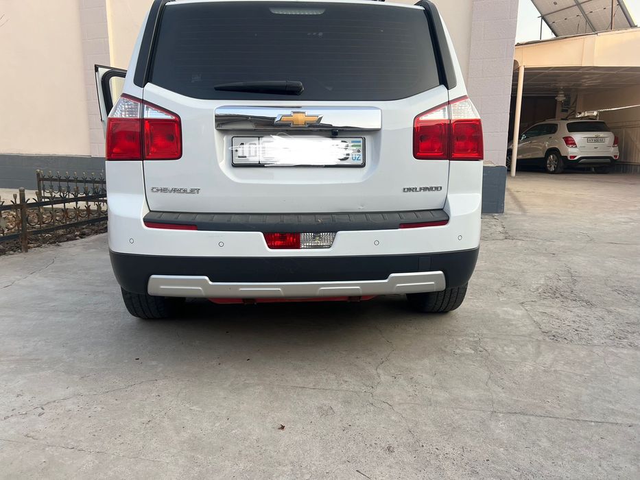 Orlando srochno sotiladi