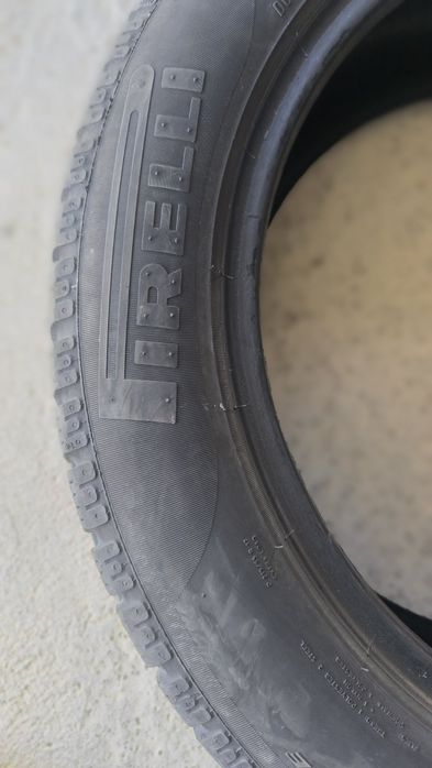 Pirelli 215 55 17