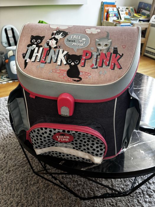 Ученическа раница Ars Una Think Pink - Compact