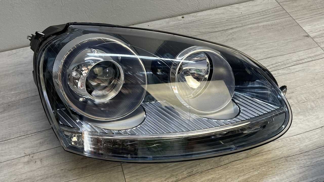 Фарове VW Голф 5 ГТИ BI Xenon Нови тунинг Тъмни  Golf 5 Би Ксенон
