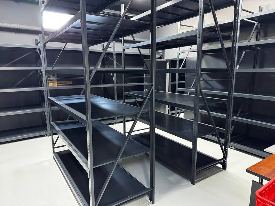 Стеллажи для магазинов цехов и офисов (торговое оборудование)