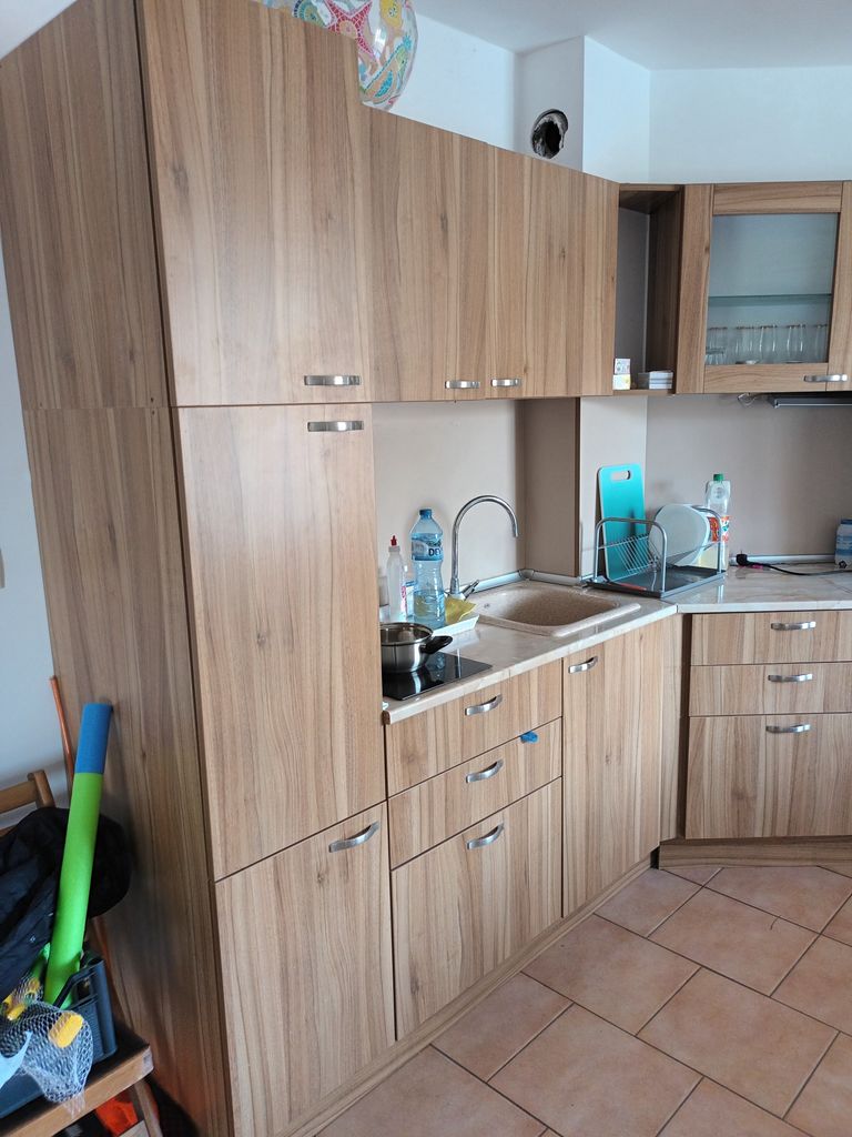 Продава се Двустаен апартамент в Нови пазар - 82 кв.м за 976 €/кв.м - Снимка #7