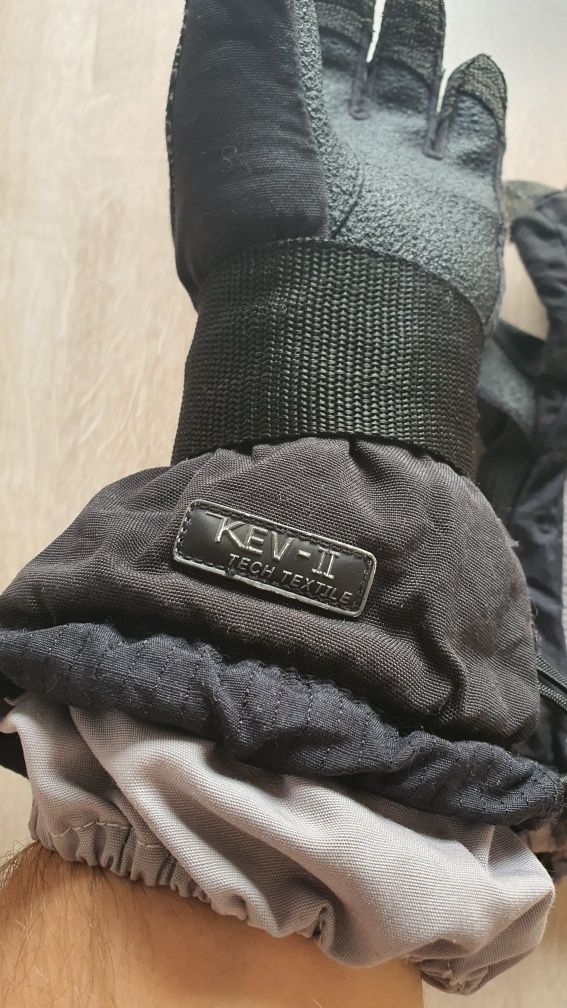 Manusi schi/ski/snowboard sau moto Reusch kev- II (kevlar) mărimea M/L