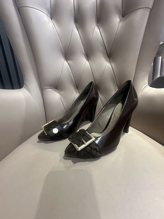 продавам дамски обувки,естествена кожа