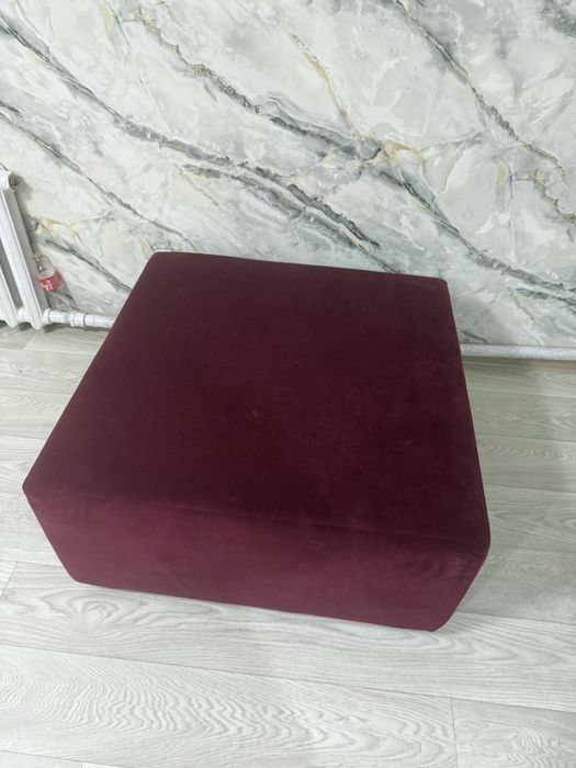 Продается пуф для гостиной