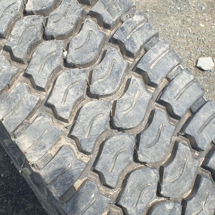 Cauciucuri 215/75R17.5  Universal Profita de SUPER PRET la SH