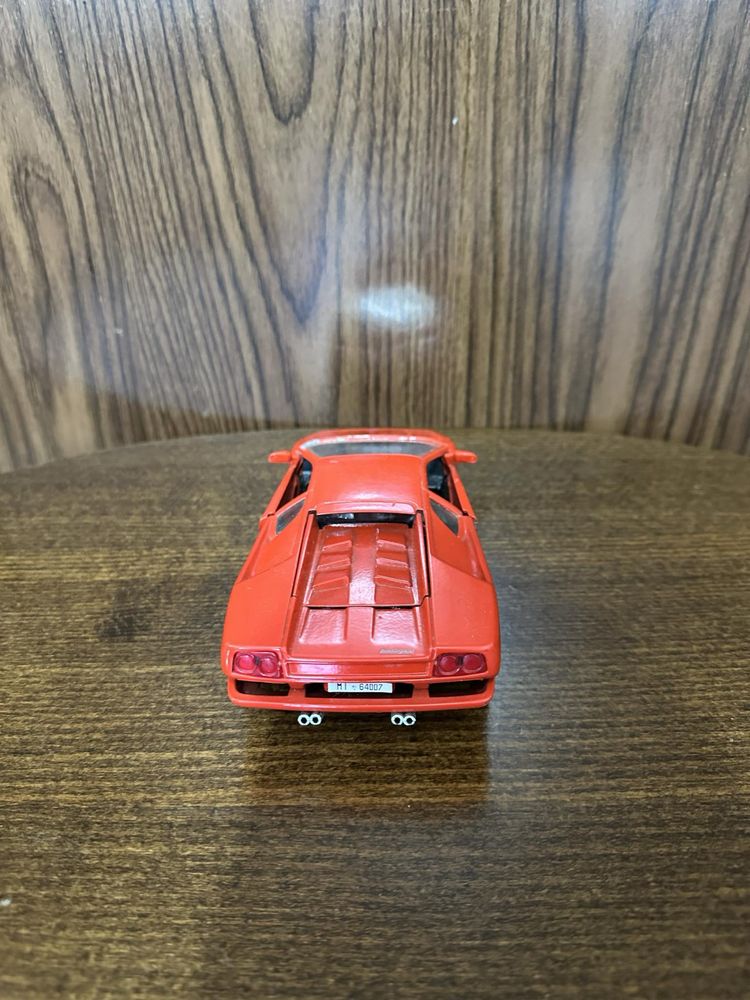 Метална Кола Lamborgini 1:24