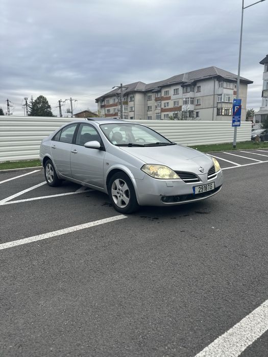 Nissan Primera P12