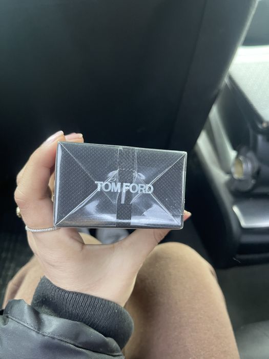 Vand parfum tom ford fabulous
