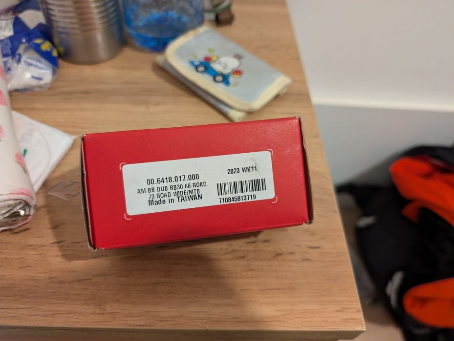 Vand rulmenti bicicleta monobloc nou SRAM BB30 - DUB